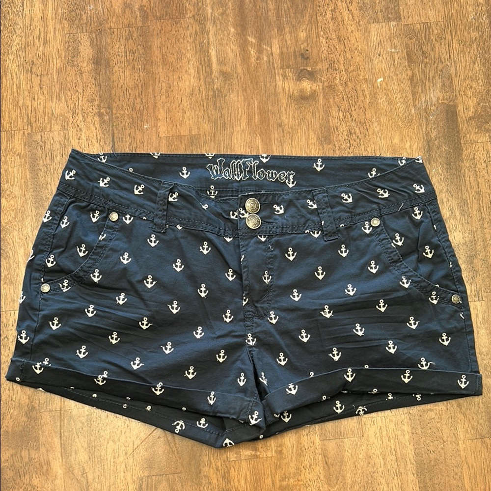Wallflower Navy Anchor Print Women's Shorts